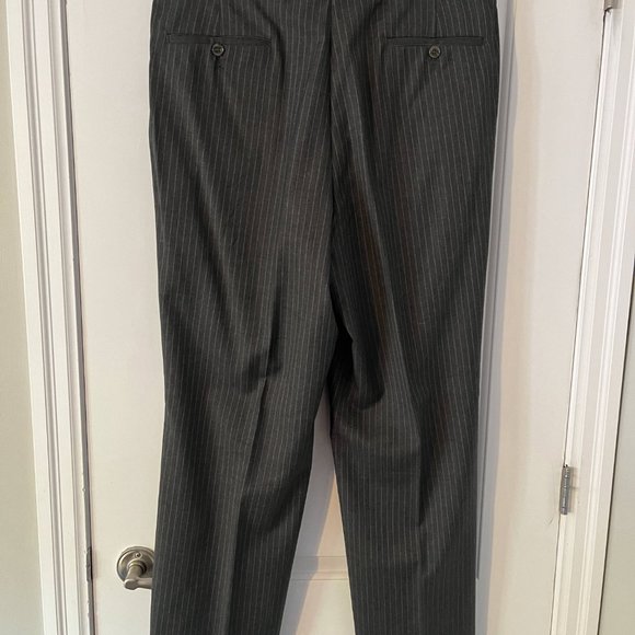 COPPLEY GREY STRIPED BOCELLI MILLER SUIT (ALTERED) - Picture 7 of 8